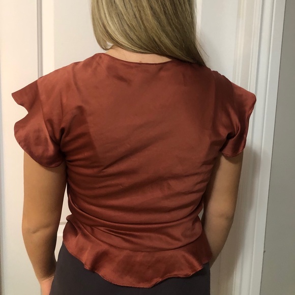 Oysho front tie top✨ - Picture 3 of 4